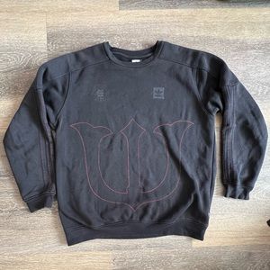 Adidas x Evisen Skateboards large black sweatshirt